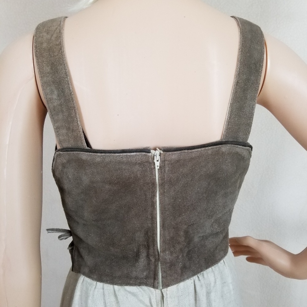 Suede german dress - Picture 4 of 8